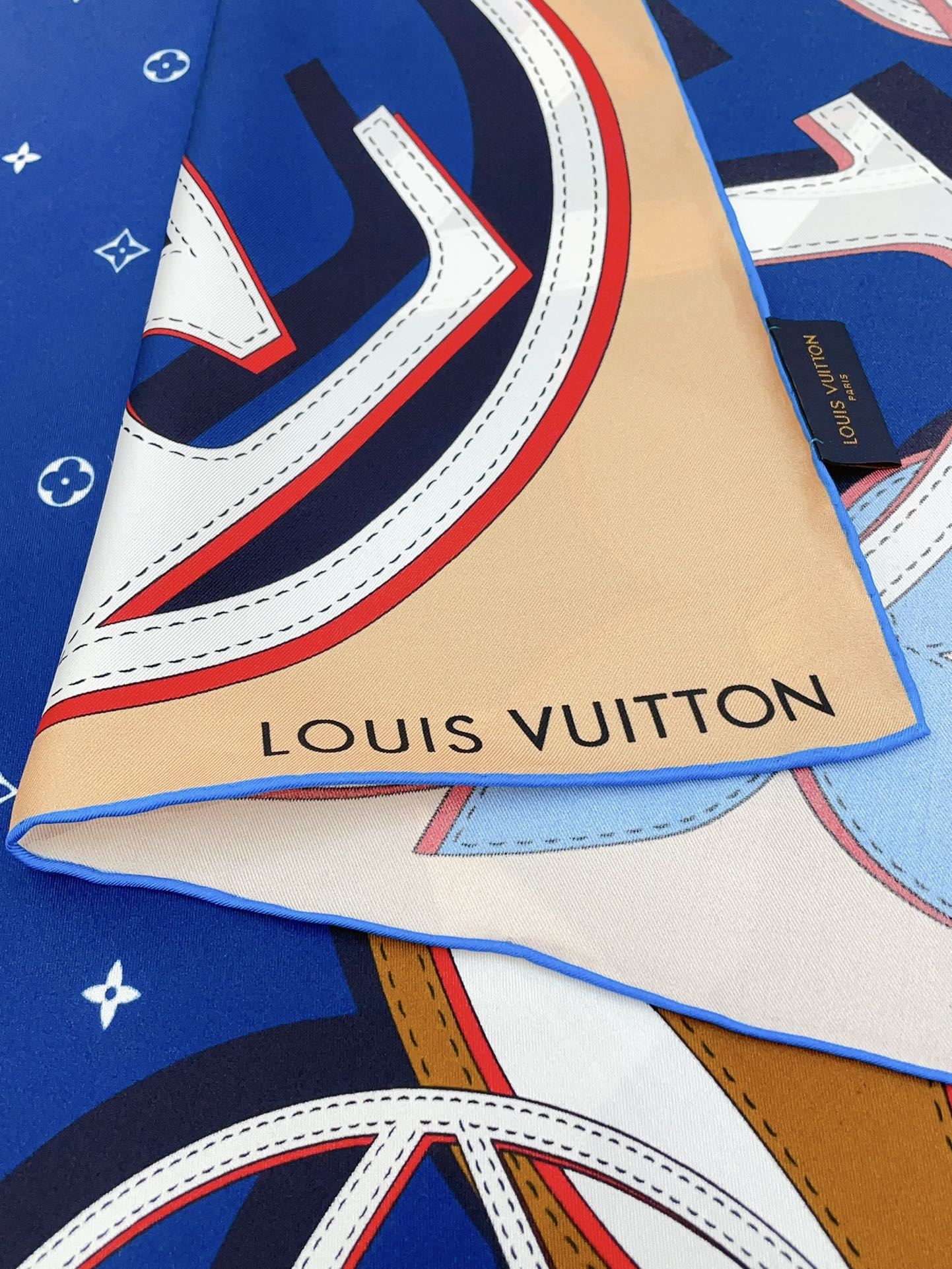 Louis Vuitton Scarf